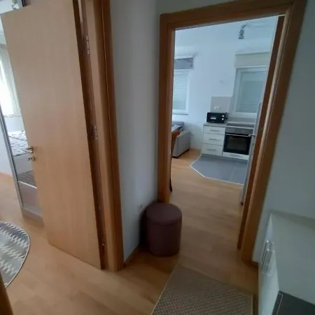 Tara 公寓 特雷比涅